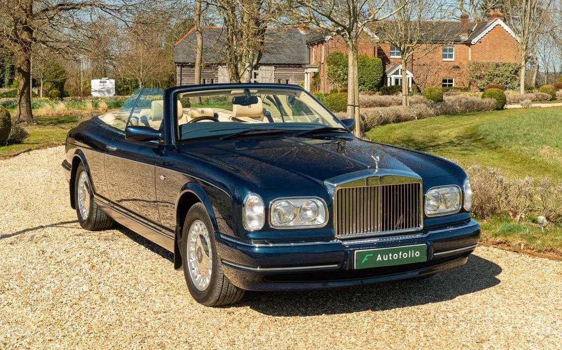 Rolls royce corniche v 0325 alt